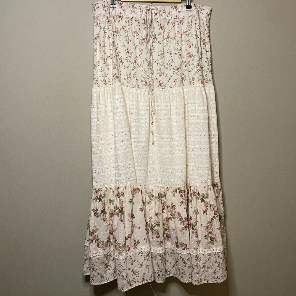 ARULA Floral Cream Maxi Skirt